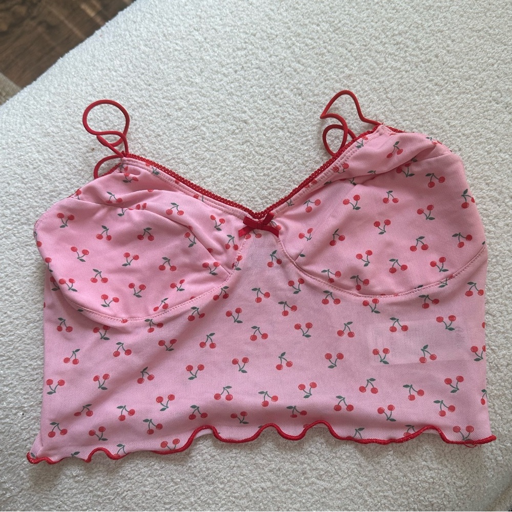 Adika cherry cami